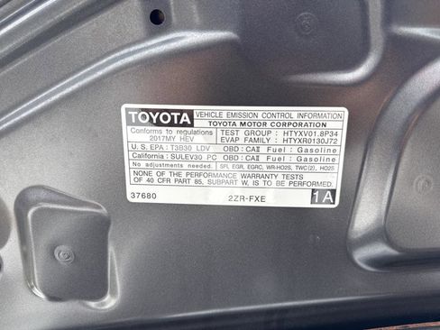 Used 2017 Toyota Prius Four Touring image 32