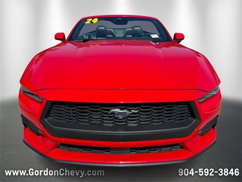 Used 2024 Ford Mustang Premium image 9