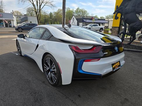Used 2016 BMW i8 AWD/4WD image 6