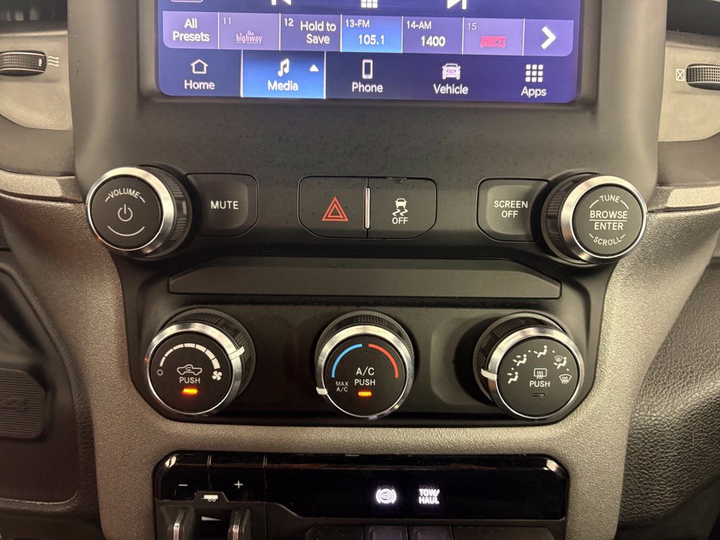 Used 2024 RAM 3500 Tradesman AWD/4WD image 24