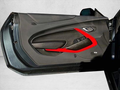 Used 2022 Chevrolet Camaro LT w/ Technology Package image 17