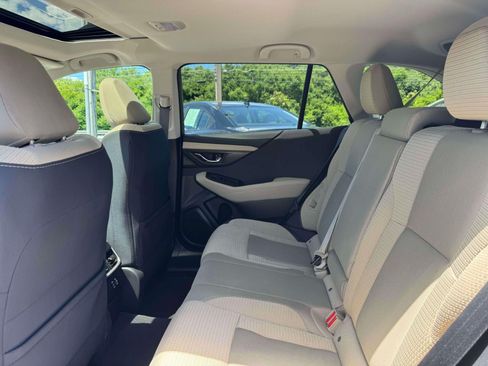 Certified 2025 Subaru Outback Premium AWD/4WD image 28