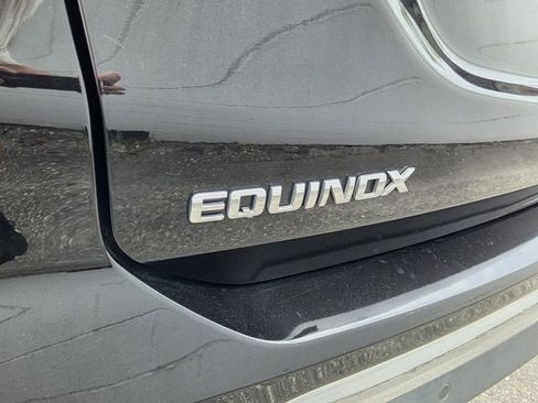 Used 2018 Chevrolet Equinox LT w/ Sun & Infotainment Package FWD image 5