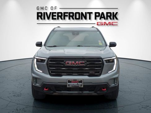 Used 2025 GMC Acadia AT4 w/ Luxury Package AWD/4WD image 8