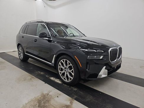 Used 2026 BMW X7 xDrive40i image 3