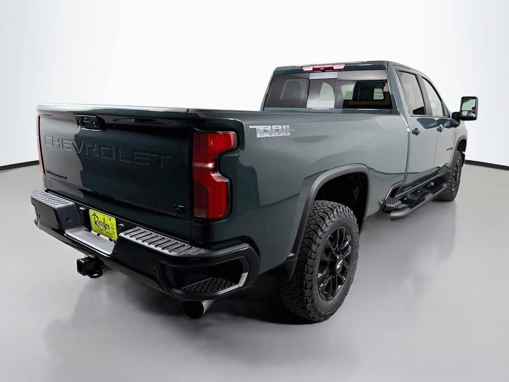 New 2026 Chevrolet Silverado 3500 LT AWD/4WD image 5