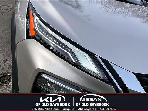 Used 2023 Nissan Rogue Platinum w/ Platinum Premium Package AWD/4WD image 32