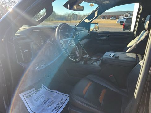 Used 2023 GMC Sierra 1500 AT4 w/ AT4 Premium Package image 30