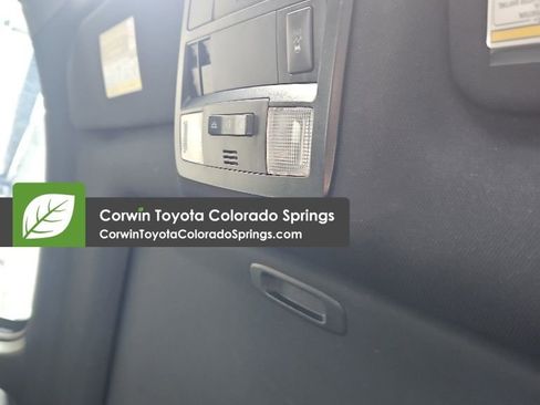 Used 2019 Toyota Tacoma TRD Sport w/ TRD Premium Sport Package AWD/4WD image 14