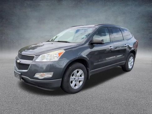 Used 2012 Chevrolet Traverse LS FWD image 9