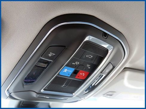 Certified 2023 Jeep Grand Cherokee L Limited w/ Luxury Tech Group II AWD/4WD image 18