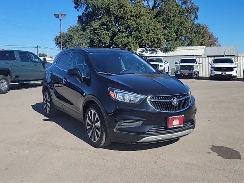 Used 2022 Buick Encore Preferred image 2