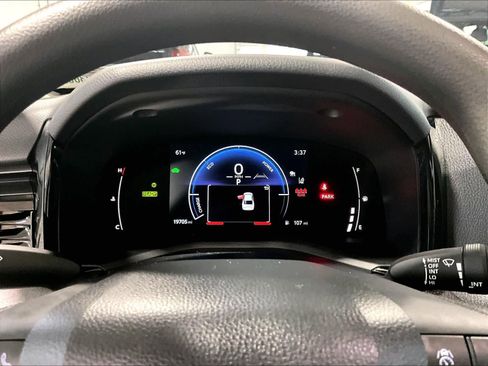 Used 2025 Toyota Camry LE image 24