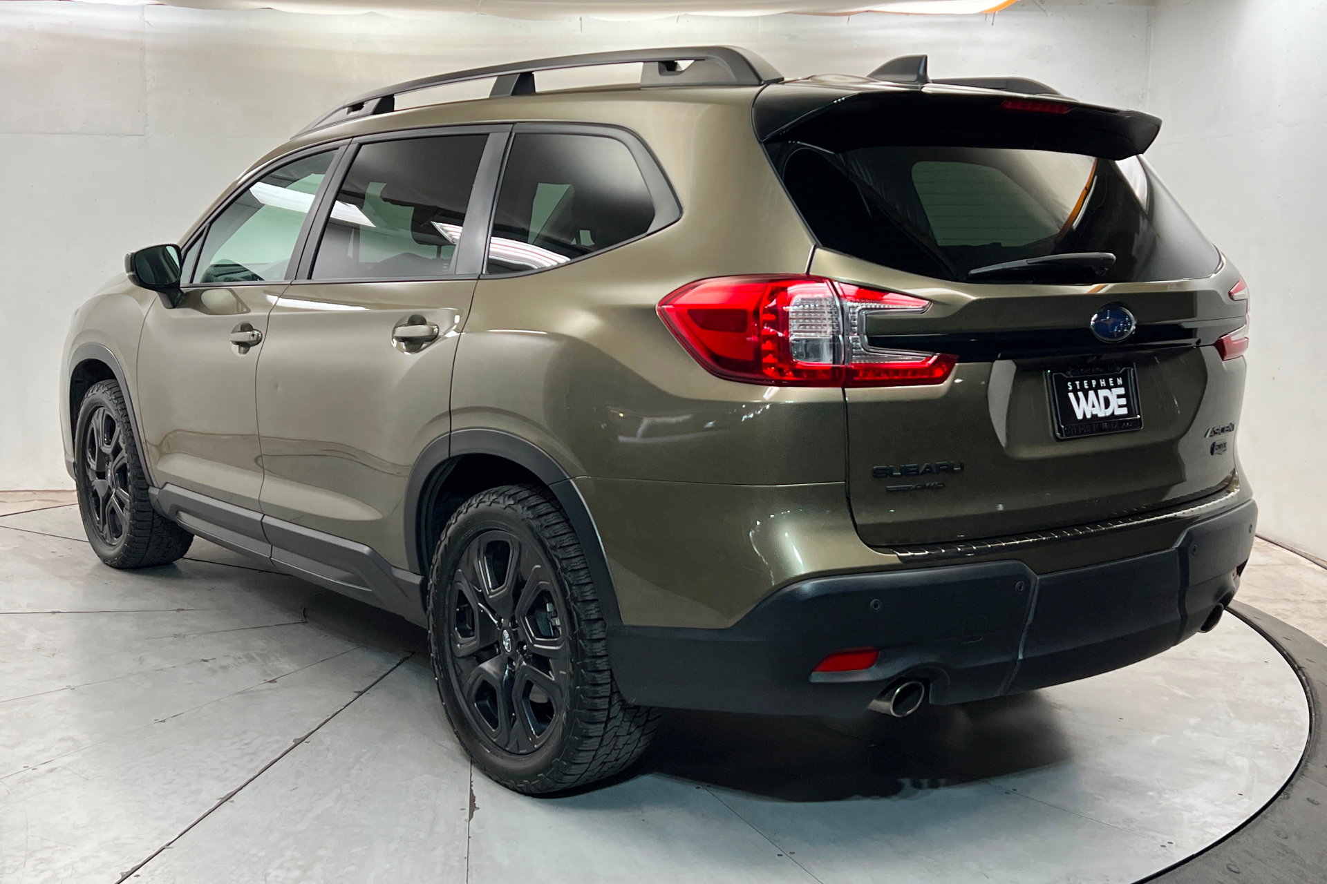 Used 2024 Subaru Ascent Onyx Edition AWD/4WD image 3