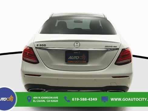 Used 2017 Mercedes-Benz E 300 image 12