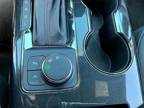 Used 2025 Chevrolet Blazer RS image 15