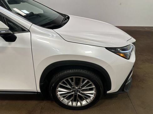 Used 2025 Lexus NX 350 AWD w/ Accessory Package (2T) image 39