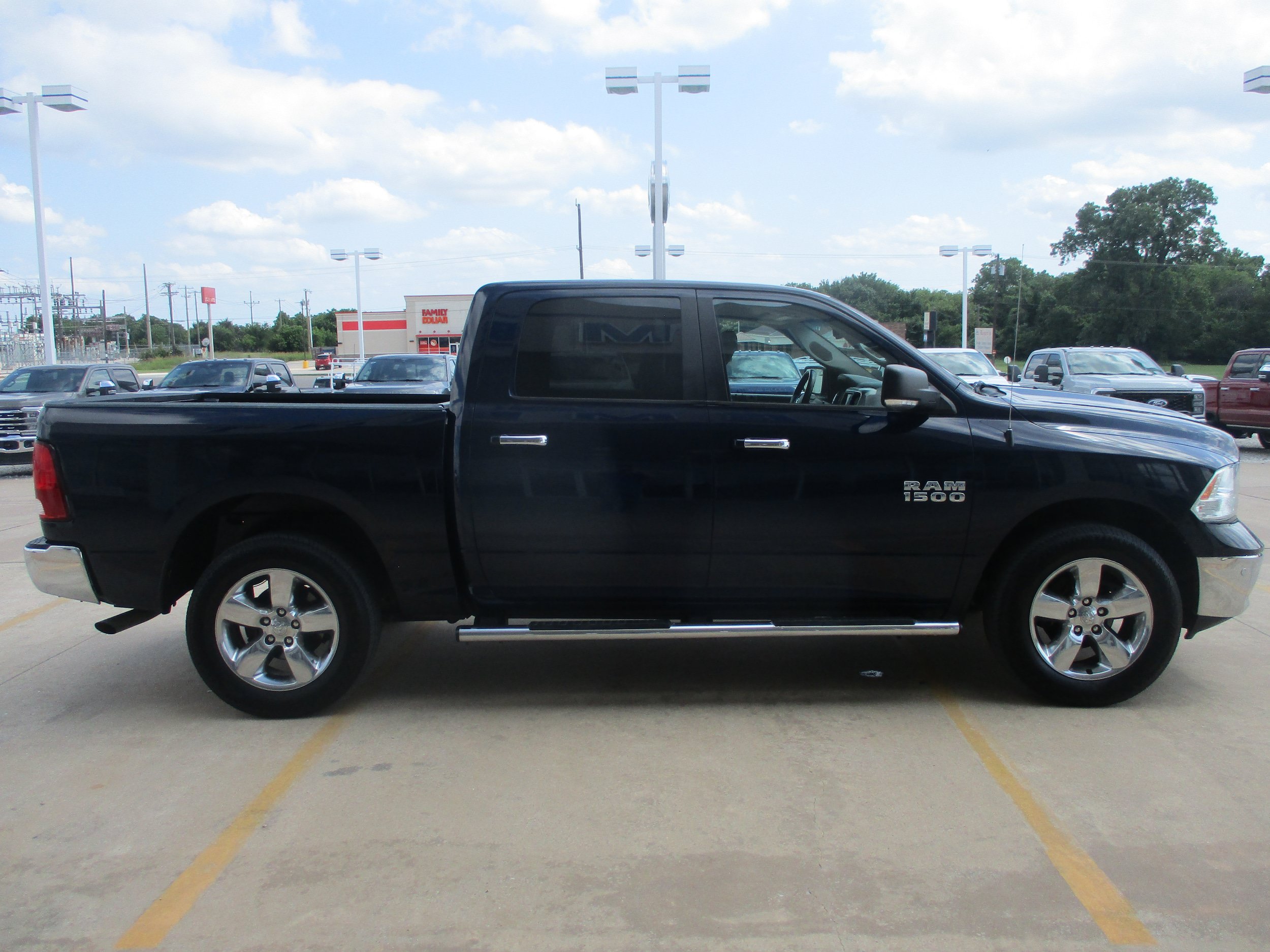 Used 2018 RAM 1500 Big Horn AWD/4WD image 9