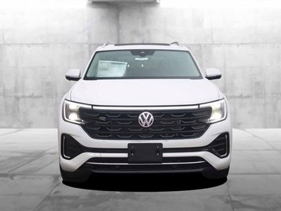 New 2026 Volkswagen Atlas SEL Premium R-Line