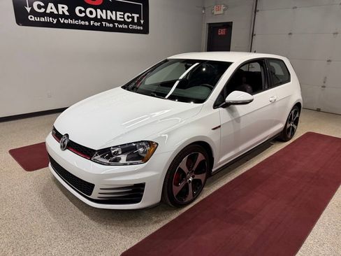 Used 2016 Volkswagen GTI S image 3