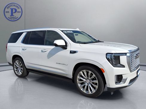 Used 2024 GMC Yukon Denali w/ Denali Reserve Package AWD/4WD image 1