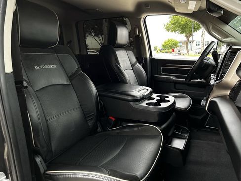 Used 2024 RAM 2500 Laramie w/ Safety Group AWD/4WD image 30