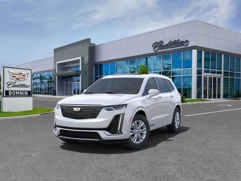 New 2025 Cadillac XT6 Luxury image 8