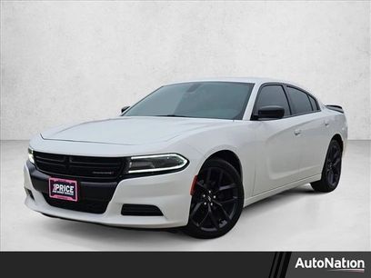 Used 2020 Dodge Charger SXT w/ Blacktop Package