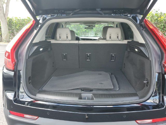 Certified 2023 Cadillac XT4 Luxury FWD image 26