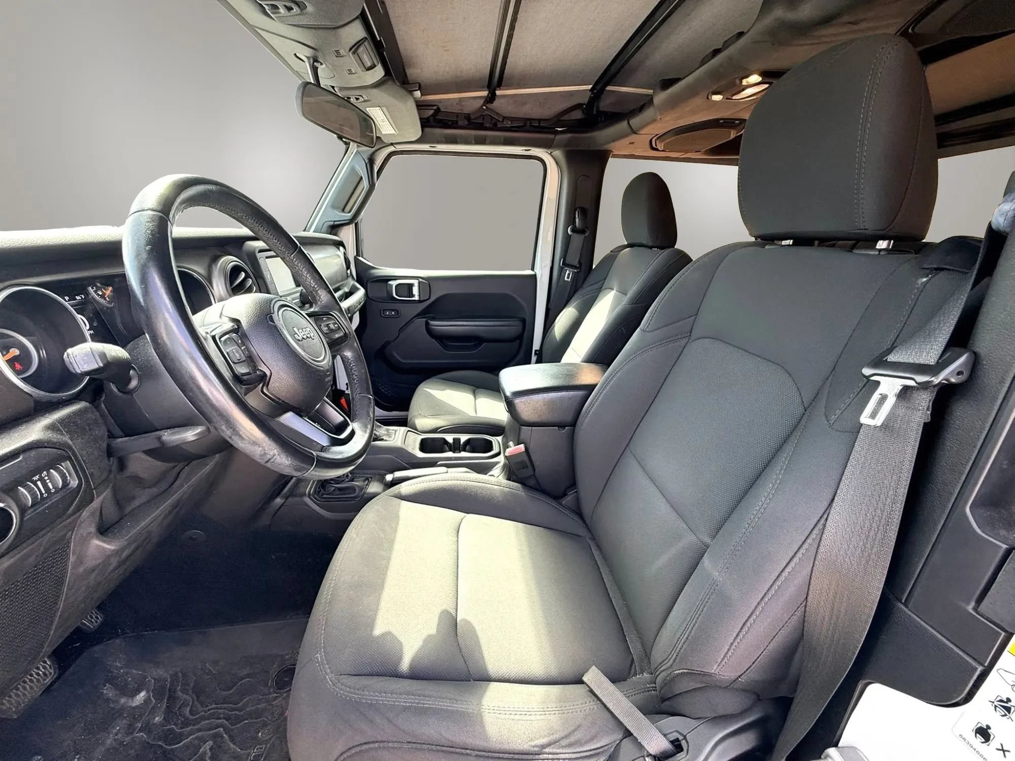 Used 2019 Jeep Wrangler Sport AWD/4WD image 10