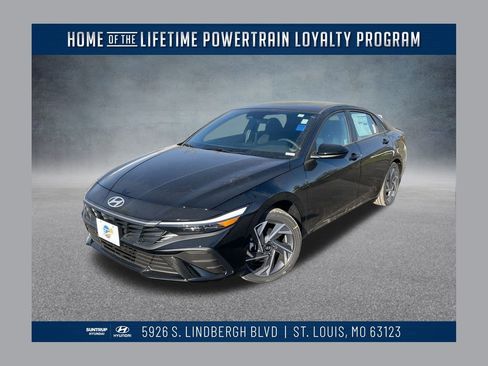 Used 2025 Hyundai Elantra SEL image 1