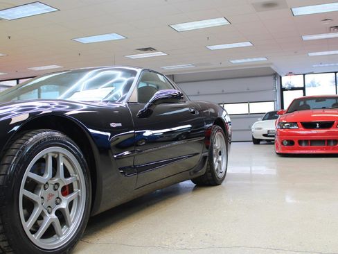 Used 2002 Chevrolet Corvette Z06 w/ Memory Pkg image 20