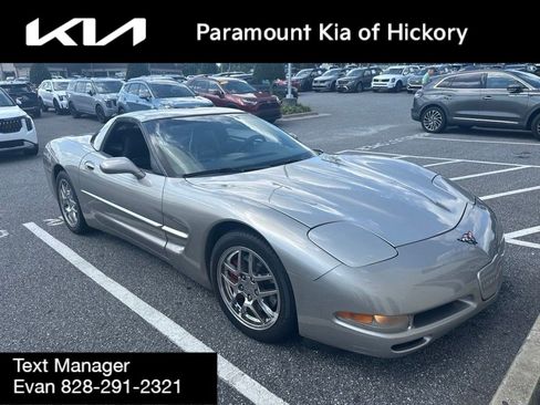 Used 1998 Chevrolet Corvette Coupe w/ Roof Pkg RWD image 1