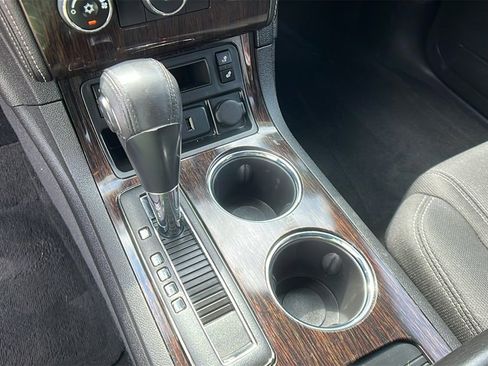 Used 2016 Chevrolet Traverse LT w/ Style and Technology Package image 28