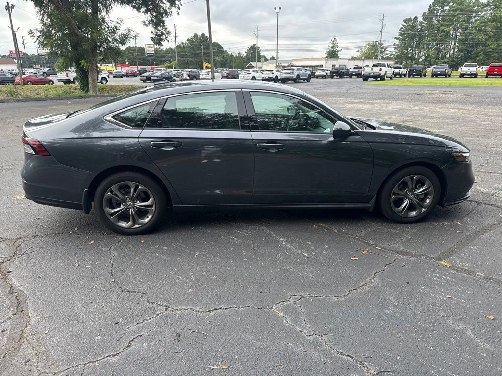 Used 2024 Honda Accord EX image 6