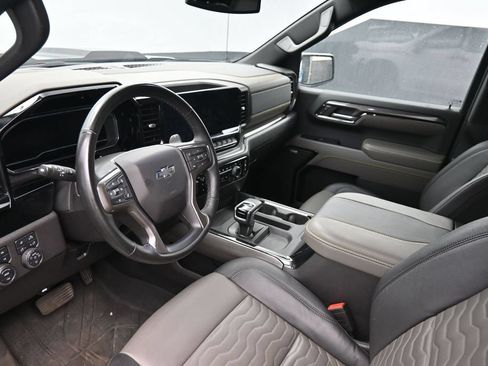 Used 2024 Chevrolet Silverado 1500 ZR2 AWD/4WD image 22