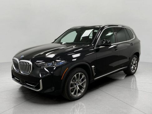 New 2026 BMW X5 xDrive40i w/ Premium Package AWD/4WD image 11