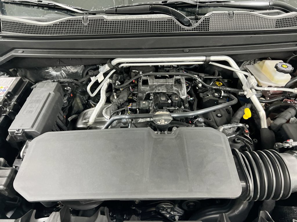 New 2026 Chevrolet Colorado Z71 w/ Technology Package AWD/4WD image 25
