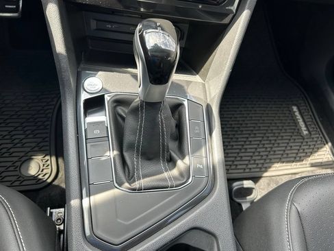 Certified 2024 Volkswagen Tiguan SE R-Line FWD image 55