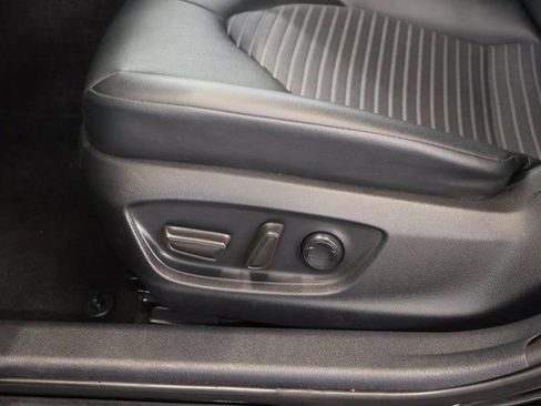 Used 2024 Toyota Camry SE image 13