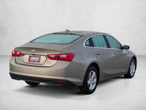 Used 2024 Chevrolet Malibu LT image 5