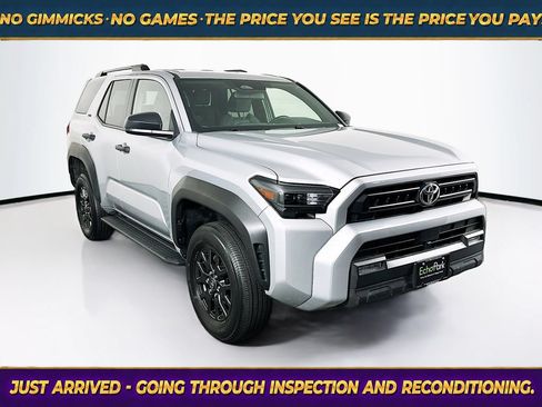 Used 2025 Toyota 4Runner SR5 AWD/4WD image 1