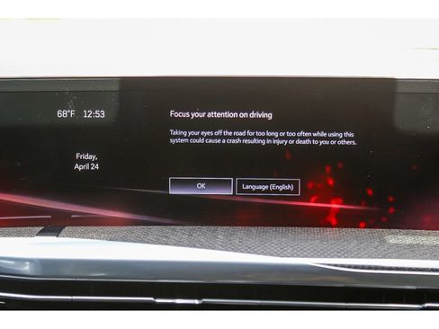 Used 2025 Cadillac Escalade ESV V AWD/4WD image 12