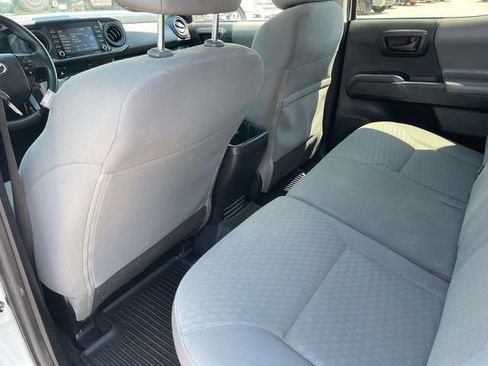 Used 2022 Toyota Tacoma SR w/ SR Convenience Package RWD image 19