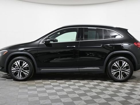 Certified 2025 Mercedes-Benz GLA 250 4MATIC image 2