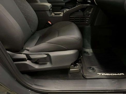 Used 2025 Toyota Tacoma SR5 image 73