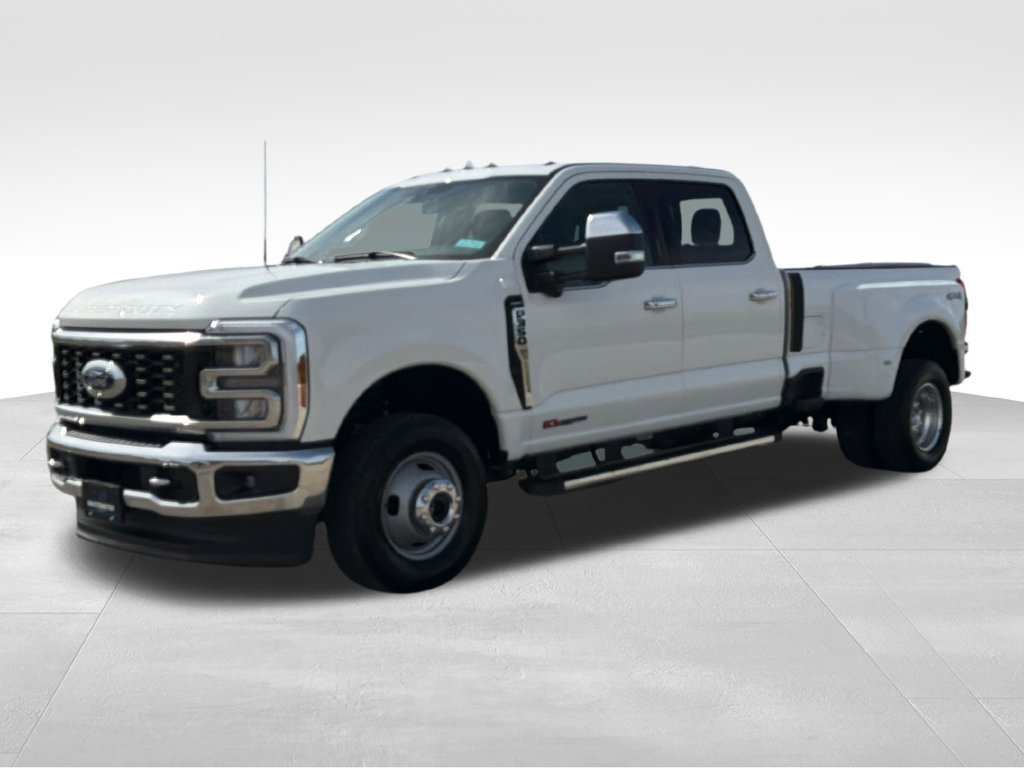 Used 2024 Ford F350 Lariat w/ Chrome Package AWD/4WD image 2