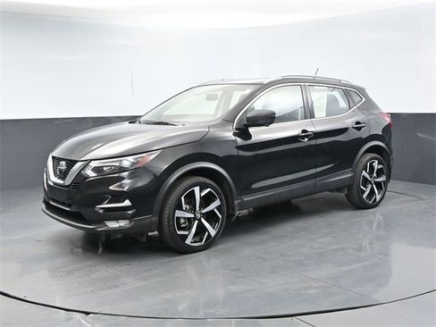 Used 2022 Nissan Rogue Sport SL w/ Premium Package image 1