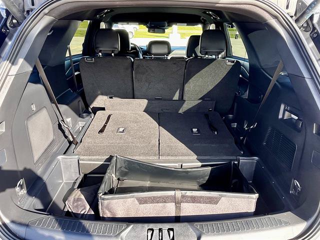 Used 2025 Ford Explorer ST-Line w/ Premium Package RWD image 5