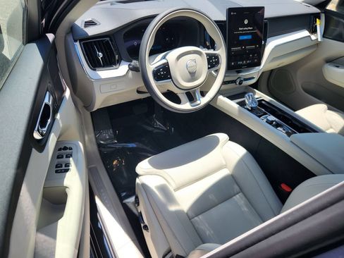 New 2026 Volvo XC60 B5 Ultra w/ Protection Package Premier AWD/4WD image 15